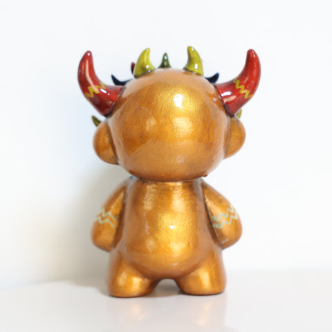 🐲 Ícaro Decorativo de Cerámica “Diablillo Andino Cobre”