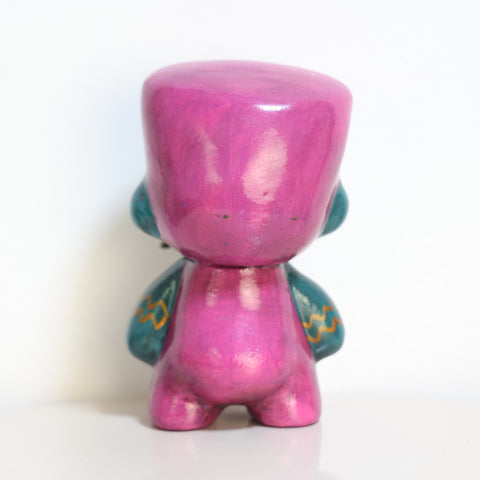 Cuchimilco “Guardiana del Fuego Interior” – Figura Cerámica Pintada a Mano (15 cm)