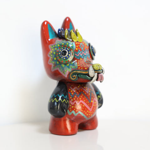 🐕🦺 Figura Decorativa Perro Peruano Artesanal | Cerámica Pintada a Mano (15 cm)