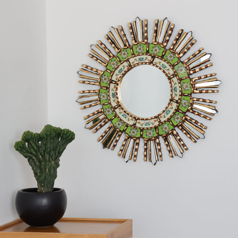 Adorna tu espacio con nuestros espejos de 45 cm estilo cuzqueño, reflejo de la artesanía peruana y símbolo de tradición y elegancia - Espejos Peruanos - Espejos Peruanos - Echo a Mano - Madera Tallada - Espejo Decorativo - Espejo Artesanal