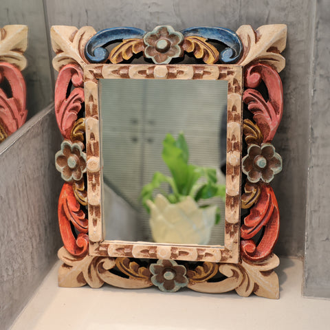 Adorna tu espacio con nuestros espejos de estilo wash, reflejo de la artesanía peruana y símbolo de tradición y elegancia - Espejos Peruanos - Espejos Peruanos - Echo a Mano - Madera Tallada - Espejo Decorativo - Espejo Artesanal