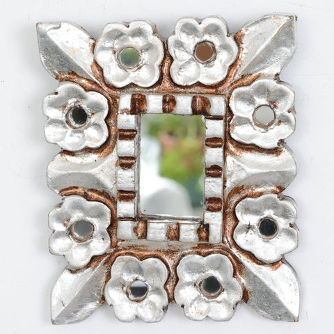 Embellece tu espacio con nuestros espejos de 15 cm estilo cuzqueño, reflejo de la artesanía peruana y símbolo de tradición y elegancia - Espejos Peruanos - Peruvian Mirrors - Echo a Mano - Madera Tallada - Espejo Decorativo - Espejo Artesanal