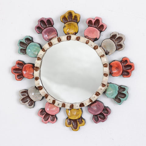 Embellece tu espacio con nuestros espejos de 20 cm estilo cuzqueño, reflejo de la artesanía peruana y símbolo de tradición y elegancia - Espejos Peruanos - Peruvian Mirrors - Echo a Mano - Madera Tallada - Espejo Decorativo - Espejo Artesanal