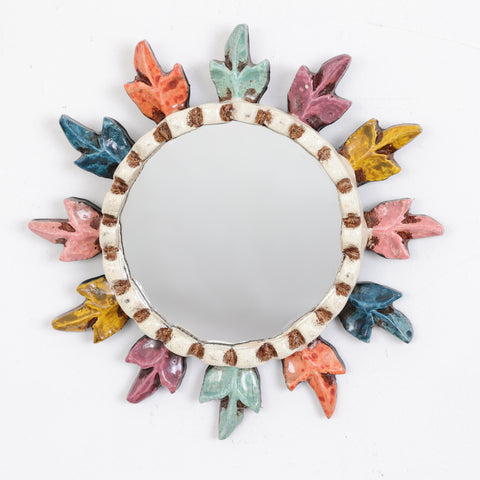 Adorna tu espacio con nuestros espejos de 20 cm estilo cuzqueño, reflejo de la artesanía peruana y símbolo de tradición y elegancia - Espejos Peruanos - Espejos Peruanos - Echo a Mano - Madera Tallada - Espejo Decorativo - Espejo Artesanal