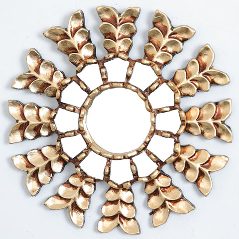 Adorna tu espacio con nuestros espejos de 20 cm estilo cuzqueño, reflejo de la artesanía peruana y símbolo de tradición y elegancia - Espejos Peruanos - Espejos Peruanos - Echo a Mano - Madera Tallada - Espejo Decorativo - Espejo Artesanal