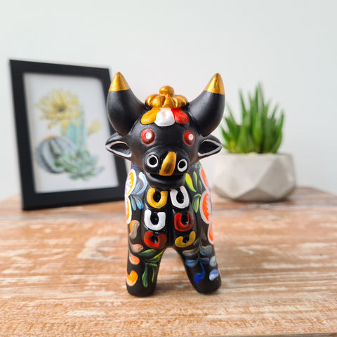 Toro pucara 10cm