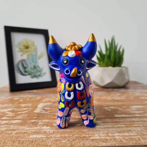 Toro pucara 10cm