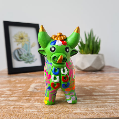 Toro pucara 10cm