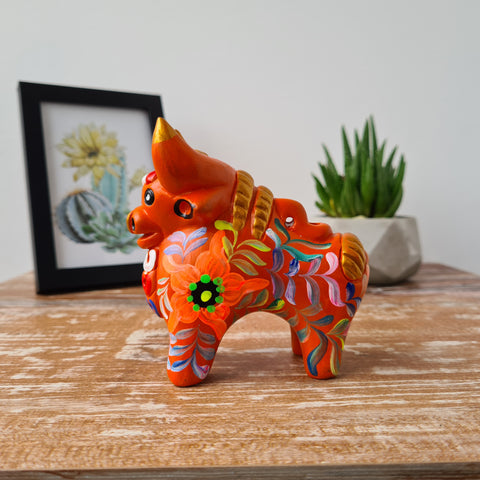 Toro pucara 10cm