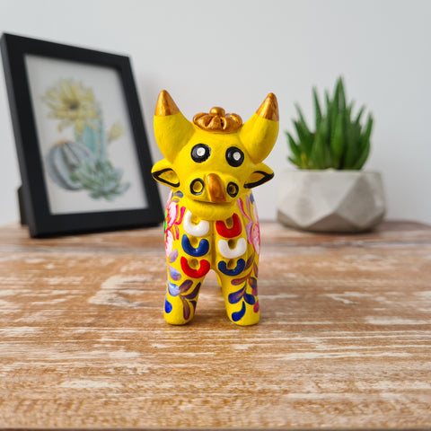 Toro pucara 8cm
