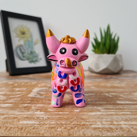 Toro pucara 8cm