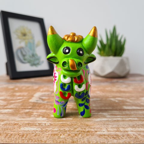Toro pucara 8cm