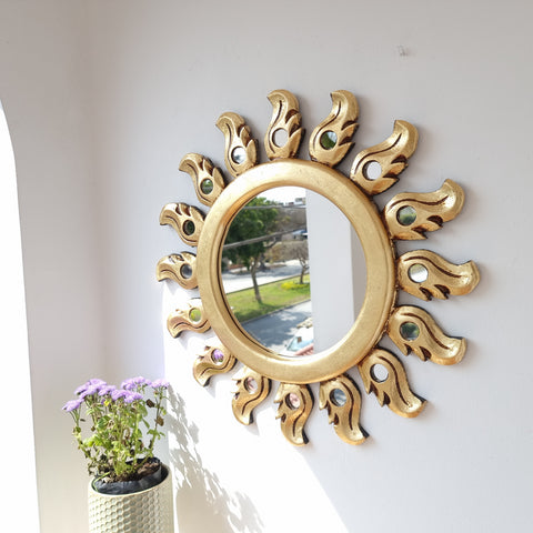 Adorna tu espacio con nuestros espejos de 50 cm estilo cuzqueño, reflejo de la artesanía peruana y símbolo de tradición y elegancia - Espejos Peruanos - Espejos Peruanos - Echo a Mano - Madera Tallada - Espejo Decorativo - Espejo Artesanal