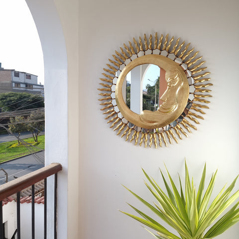 Adorna tu espacio con nuestros espejos de 80 cm estilo cuzqueño, reflejo de la artesanía peruana y símbolo de tradición y elegancia - Espejos Peruanos - Espejos Peruanos - Echo a Mano - Madera Tallada - Espejo Decorativo - Espejo Artesanal