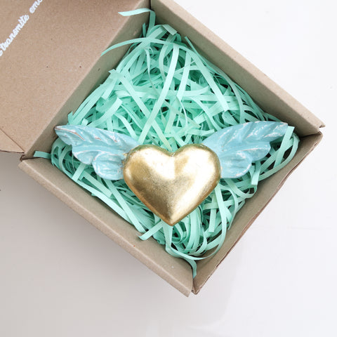 💛 Corazón Alado Mini – Decoración Artesanal Vintage 🕊️
