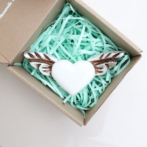 🤍 Corazón Alado Mini – Decoración Artesanal Vintage 🕊️