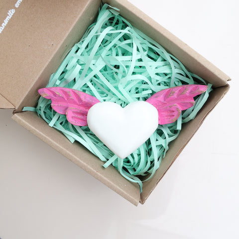 💖 Corazón Alado Mini – Decoración Artesanal Vintage 🕊️