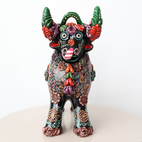 🐂 Toro de Pucará Premium Negro Brillante 31 cm – Cerámica Artesanal Peruana Decorativa de Lujo