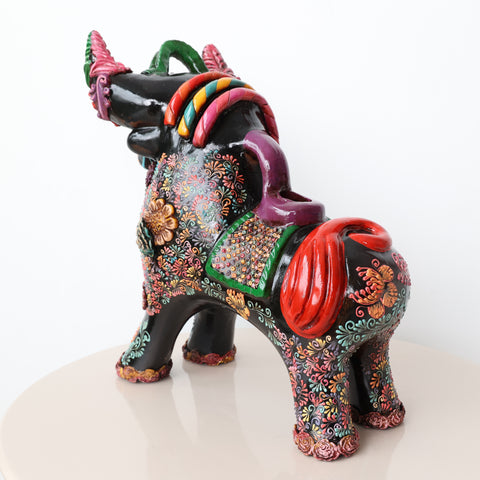 🐂 Toro de Pucará Premium Negro Brillante 31 cm – Cerámica Artesanal Peruana Decorativa de Lujo