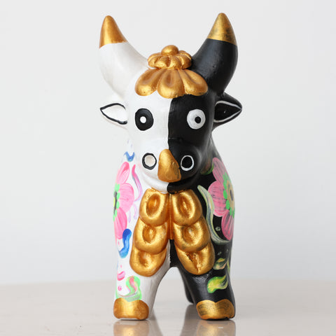 Toro de Pucará 13 cm – Cerámica Artesanal Peruana Decorativa Hecha a Mano