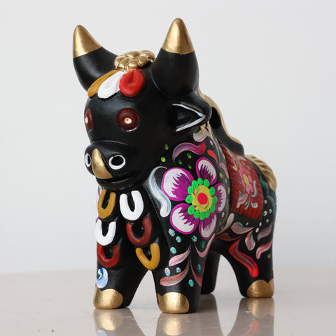 Toro de Pucará 13 cm – Cerámica Artesanal Peruana Decorativa Hecha a Mano