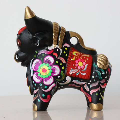 Toro de Pucará 13 cm – Cerámica Artesanal Peruana Decorativa Hecha a Mano