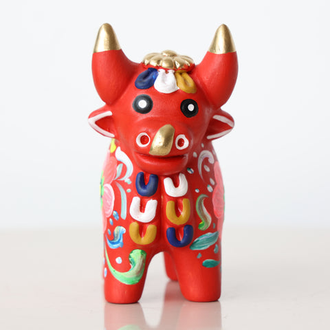 Toro de Pucará 10 cm – Cerámica Artesanal Peruana Decorativa Pintada a Mano