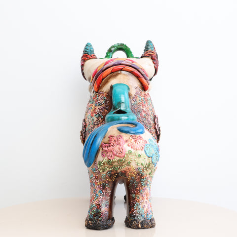 🐂 Toro de Pucará Premium Marfil 31 cm – Cerámica Artesanal Peruana Decorativa de Lujo