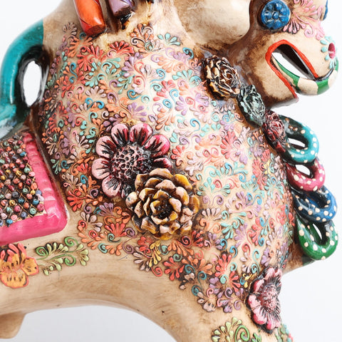 🐂 Toro de Pucará Premium Marfil 31 cm – Cerámica Artesanal Peruana Decorativa de Lujo
