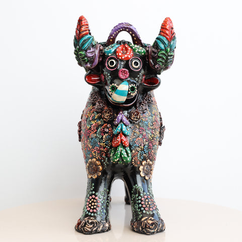 🐂 Toro de Pucará Premium Negro 31 cm – Cerámica Artesanal Peruana Decorativa de Lujo