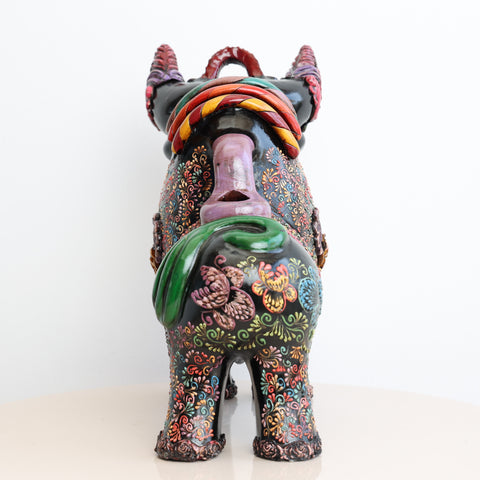 🐂 Toro de Pucará Premium  Negro 31 cm – Cerámica Artesanal Peruana Decorativa de Lujo