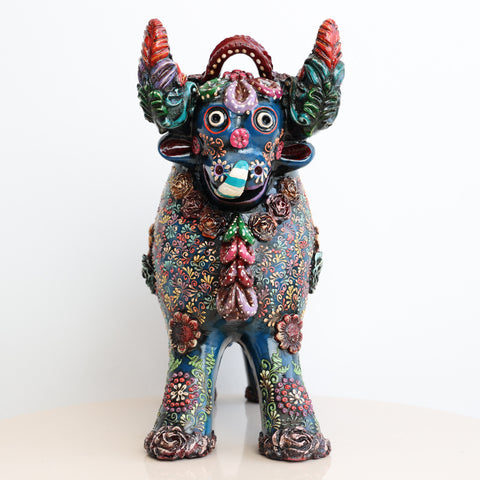 🐂 Toro de Pucará Premium Azul Profundo 31 cm – Cerámica Artesanal Peruana Decorativa de Lujo