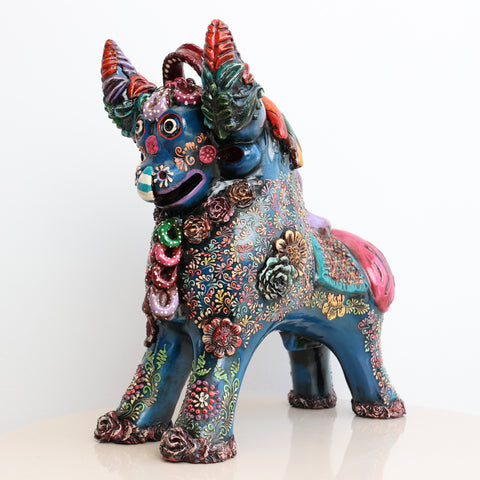 🐂 Toro de Pucará Premium Azul Profundo 31 cm – Cerámica Artesanal Peruana Decorativa de Lujo