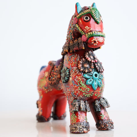 🐂 Caballo de Pucará Premium Rojo 20 cm – Cerámica Artesanal Brocateada (Copia) (Copia)