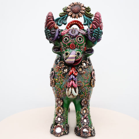 🐂 Toro de Pucará Premium Verde 37 cm – Cerámica Artesanal Peruana Decorativa de Lujo