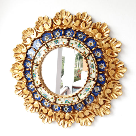 Embellece tu espacio con nuestros espejos de 40 cm estilo cuzqueño, reflejo de la artesanía peruana y símbolo de tradición y elegancia - Espejos Peruanos - Peruvian Mirrors - Echo a Mano - Madera Tallada - Espejo Decorativo - Espejo Artesanal