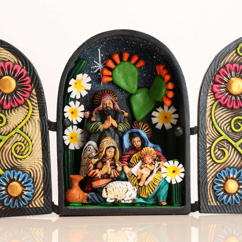 🌟✨ Retablo Andino Capilla “Nacimiento” de 14 × 22 cm ✨