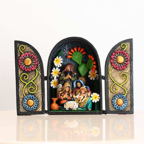 🌟✨ Retablo Andino Capilla “Nacimiento” de 14 × 22 cm ✨