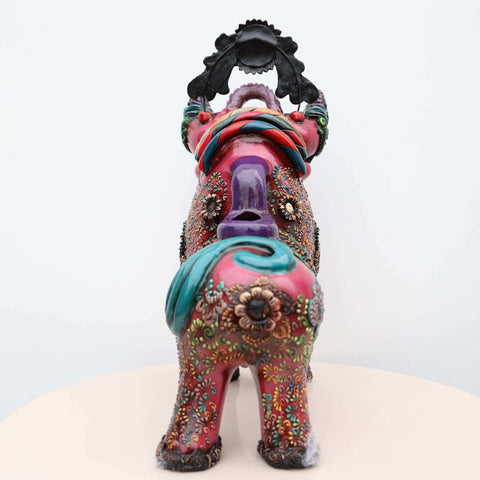 🐂 Toro de Pucará Premium Fucsia 37 cm – Cerámica Artesanal Peruana Decorativa de Lujo
