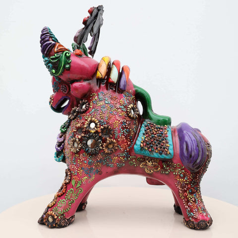 🐂 Toro de Pucará Premium Fucsia 37 cm – Cerámica Artesanal Peruana Decorativa de Lujo