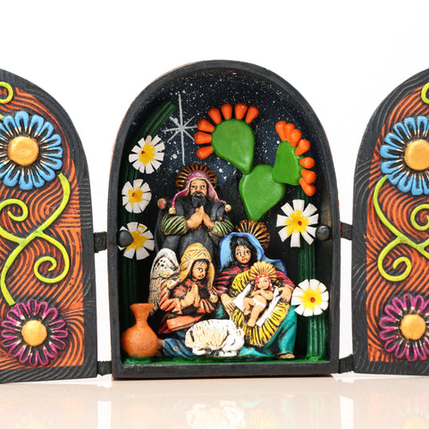 🌟✨ **Retablo Andino Capilla “Nacimiento” de 14 × 22 cm** ✨