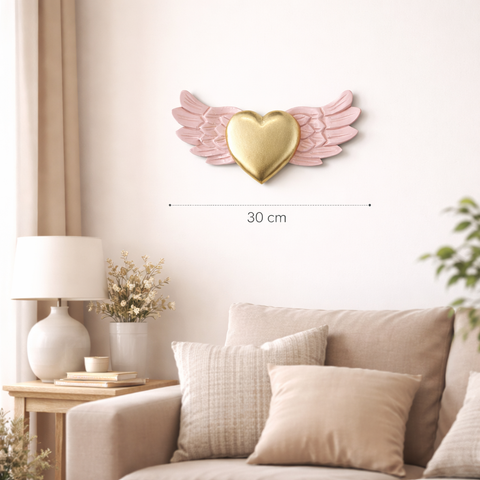 ✨ Alas Lovely Rosadas con Corazón Dorado 30 cm – Madera Tallada