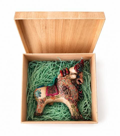 🐂 Toro de Pucará Premium Fucsia 37 cm – Cerámica Artesanal Peruana Decorativa de Lujo