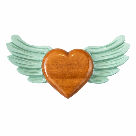 ✨ Alas Dreams Menta con Corazón Madera 30 cm – Madera Tallada