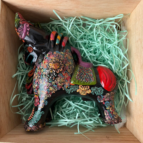 🐂✨ Toro de Pucará Premium Brocateado ✨