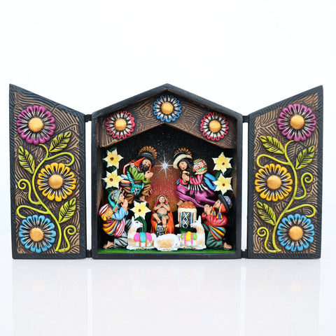 🌟 Retablo Nacimiento Andino – Arte Popular Hecho a Mano 🎨