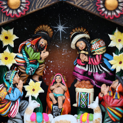 🌟 Retablo Nacimiento Andino – Arte Popular Hecho a Mano
