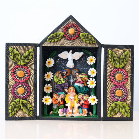 🌟 Retablo Nacimiento Andino – Arte Popular Hecho a Mano 🎨
