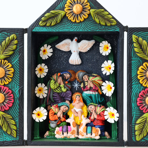 🌟 Retablo Nacimiento Andino – Arte Popular Hecho a Mano 🎨