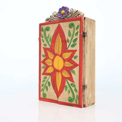 ✨ Retablo del Cristo Negro – Arte Popular Peruano Hecho a Mano